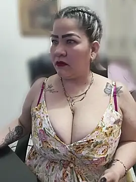 Dalessa Bigtits online show from 06-27-26, 03:44