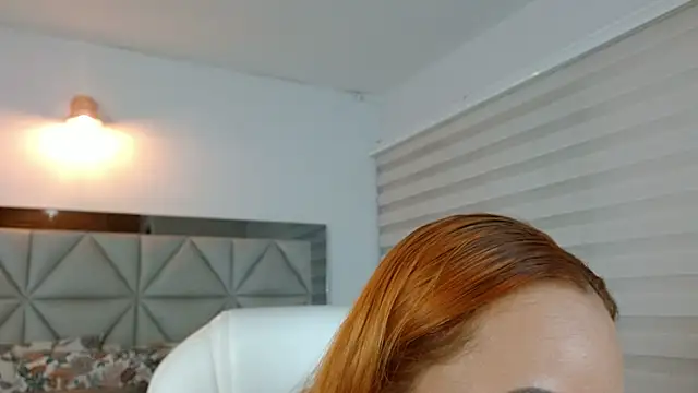 Snapshot of nana_levy chatting on 02-24-25, 03:33 nana levy online show from 02-24-25, 03:33