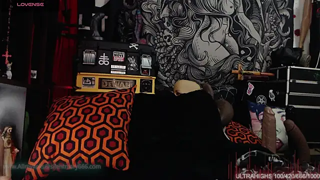 Silentmary online show from 12-24-24, 12:55