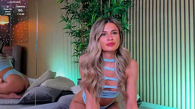 Avril Cyrus online show from 03-17-25, 02:45