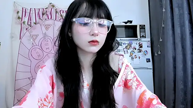 Holy420lolii online show from 06-10-26, 05:34