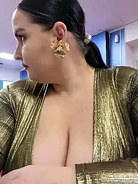 GeorgiaLerox online show from 10-13-25, 11:43