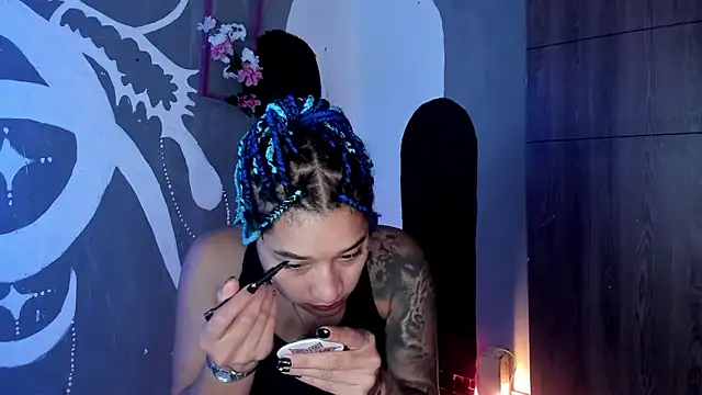 Eva Lee  online show from 12-06-24, 03:41