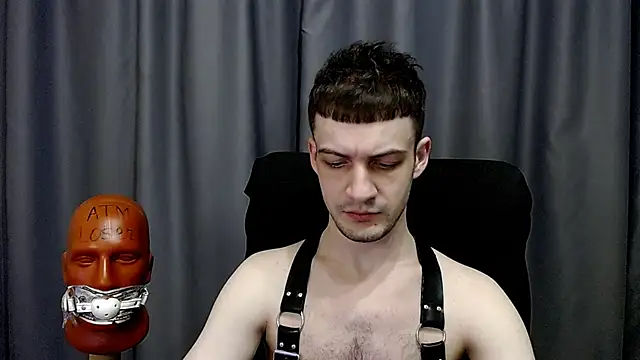  Damien thorn  online show from 03-25-26, 08:15