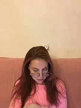 lovebellagrey online show from 12-22-25, 07:55