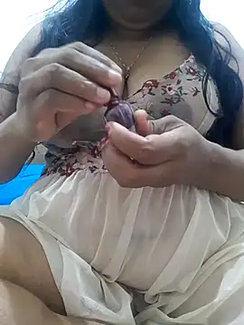 chubby wife online show from 02-10-25, 11:04