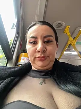 Abril Luv online show from 03-21-25, 12:06