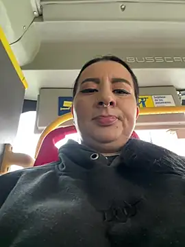 Abril Luv online show from 02-19-26, 12:01