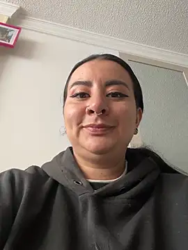 Abril Luv online show from 03-25-26, 01:50