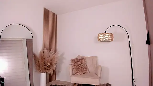 wandathompson  online show from 03-06-25, 02:18