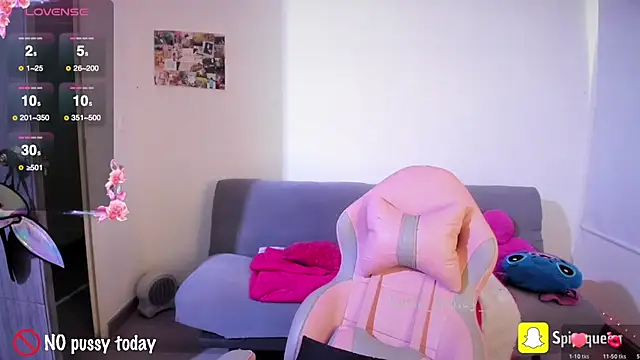 Spit queen online show from 02-11-26, 08:25