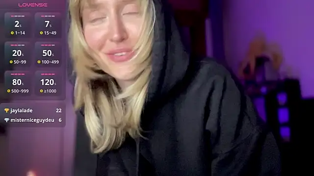 iilovetomatoes online show from 11-10-25, 07:35