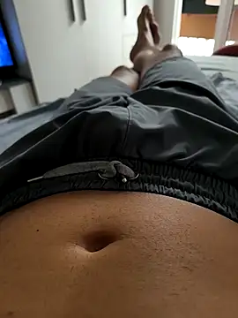 Snapshot of Bwil chatting on 09-29-25, 02:44 Bwil online show from 09-29-25, 02:44