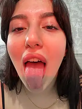 Snapshot of Tasty_Nora chatting on 04-22-26, 09:33 Tasty Nora online show from 04-22-26, 09:33