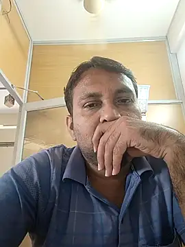 Snapshot of adicma123 chatting on 11-14-25, 07:07 adicma123 online show from 11-14-25, 07:07