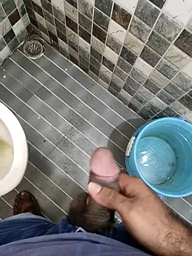 Snapshot of adicma123 chatting on 12-19-25, 08:32 adicma123 online show from 12-19-25, 08:32