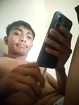 Snapshot of nazirul363108 chatting on 05-20-26, 05:46 nazirul363108 online show from 05-20-26, 05:46
