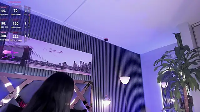 haylie  online show from 10-27-25, 05:55