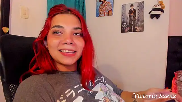victoriaasaenz  online show from 02-02-25, 03:43