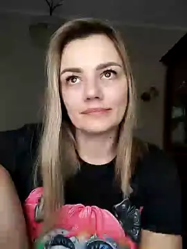 KrissSexi online show from 03-04-25, 05:13