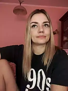 KrissSexi online show from 03-19-25, 10:00