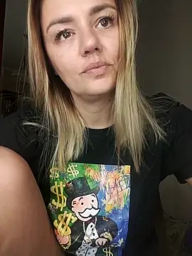 KrissSexi online show from 09-13-25, 06:18