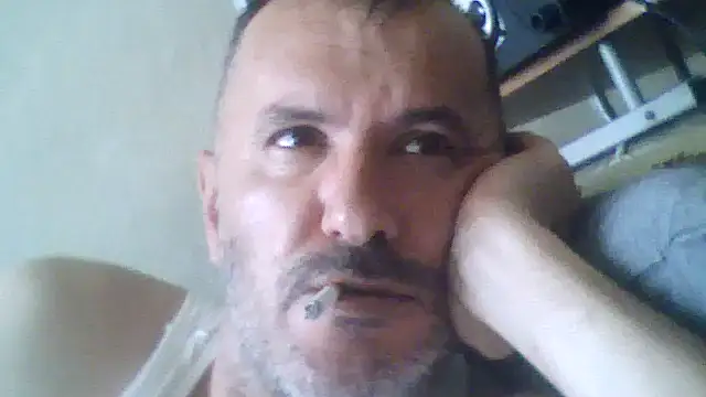 Snapshot of bestofyalcinturkey chatting on 10-19-25, 11:33 bestofyalcinturkey online show from 10-19-25, 11:33