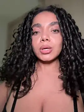 Mariecurl online show from 02-11-26, 03:44