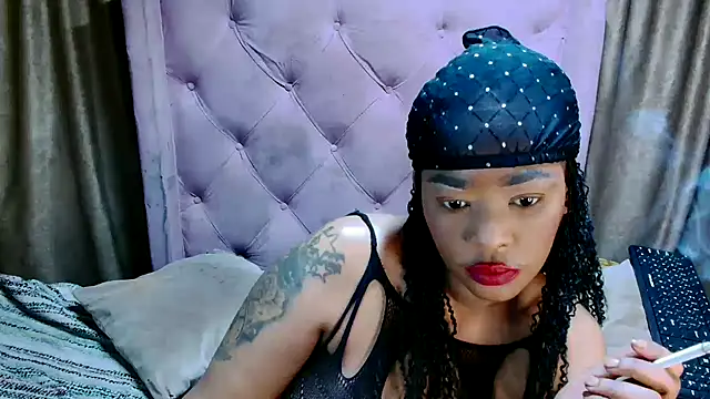 AFRICANGODDESSXXX online show from 04-12-26, 06:46