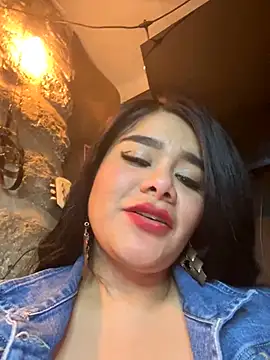 Snapshot of Insane_Issa chatting on 01-05-25, 10:29 Insane Issa online show from 01-05-25, 10:29