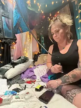 SummerBlueMoon online show from 03-07-26, 01:46