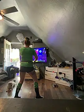 SummerBlueMoon online show from 03-17-26, 06:00