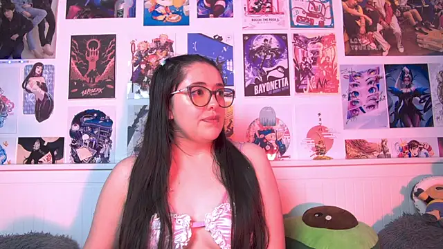 snowblack  online show from 02-15-25, 11:17