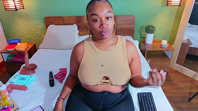 dannaahbrown online show from 04-20-26, 07:04