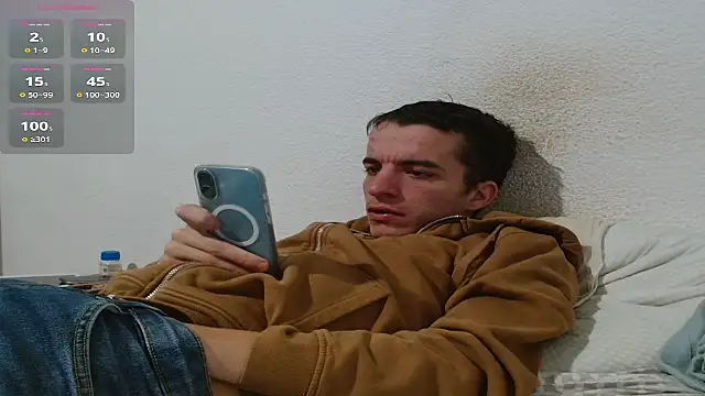 Tombgy07 online show from 09-27-25, 08:03