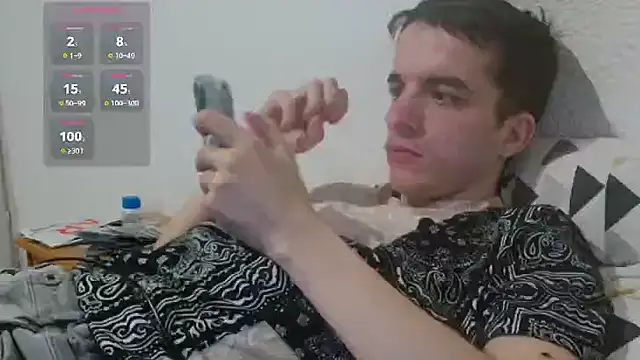 Tombgy07 online show from 04-09-26, 06:57