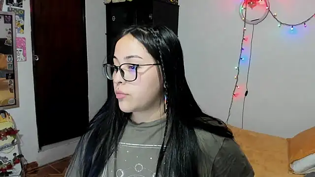 Snapshot of persefone_core chatting on 12-05-24, 03:59 persefone core online show from 12-05-24, 03:59