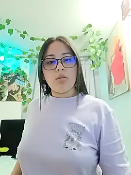 Snapshot of persefone_core chatting on 09-19-25, 12:23 persefone core online show from 09-19-25, 12:23