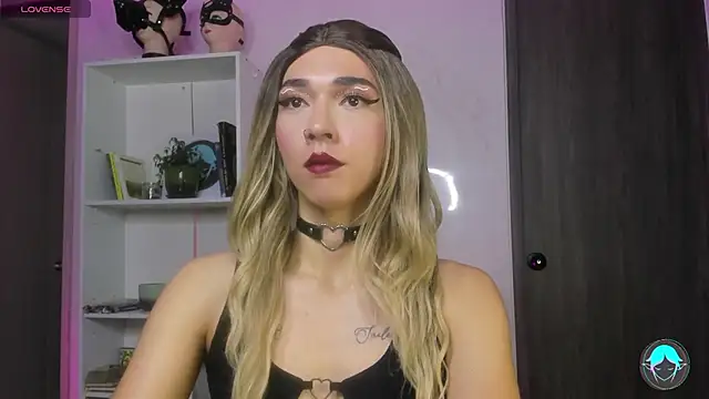 sofi elfqueen online show from 02-16-25, 01:58