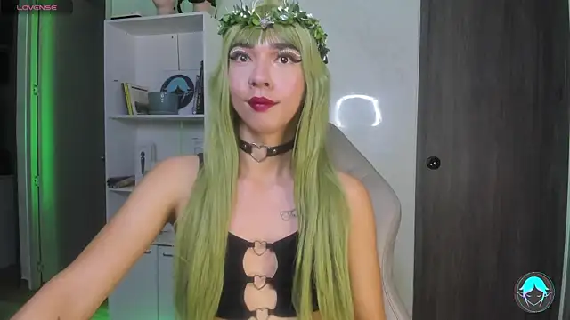 sofi elfqueen online show from 03-03-25, 12:37