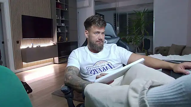 UbbeViking online show from 01-06-25, 06:10