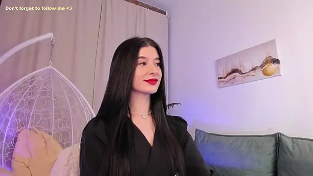 Snapshot of LauraCoy chatting on 02-03-25, 08:24 LauraCoy online show from 02-03-25, 08:24
