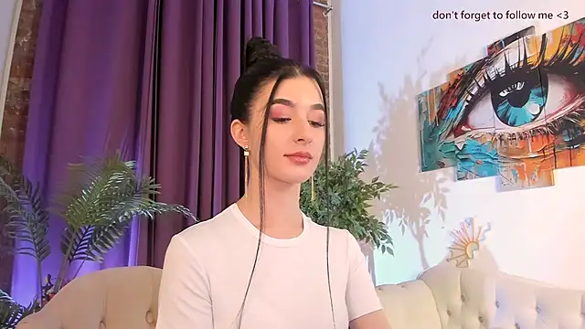 Snapshot of LauraCoy chatting on 06-03-26, 09:31 LauraCoy online show from 06-03-26, 09:31