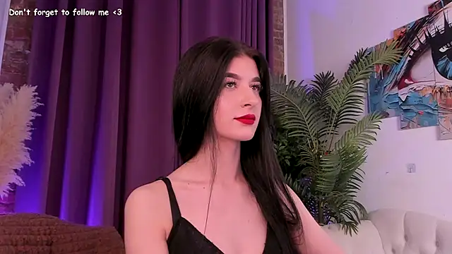 LauraCoy online show from 07-16-26, 08:59