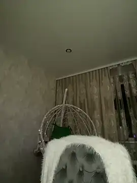 lily  foster online show from 04-23-26, 07:27