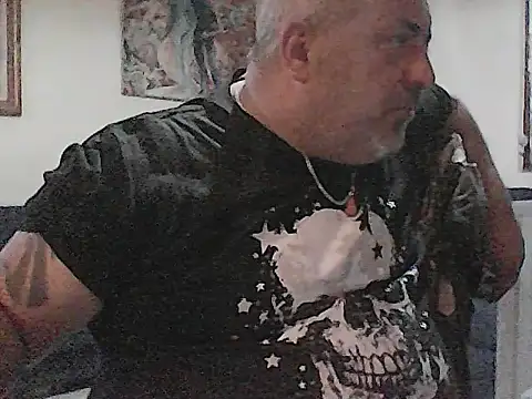Snapshot of Paolino_8316 chatting on 05-06-26, 06:02 Paolino 8316 online show from 05-06-26, 06:02