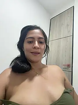 Sophie  Foxxx online show from 06-15-26, 11:29