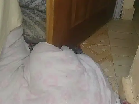 Pretty hazel online show from 12-04-25, 10:57