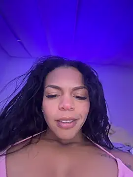 Snapshot of Charly_ chatting on 05-18-26, 06:47 Charly online show from 05-18-26, 06:47