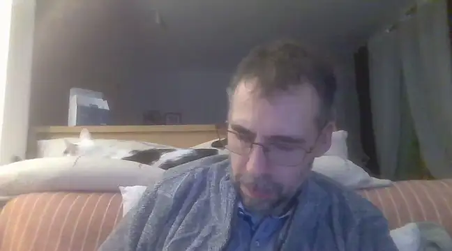 ptitcanard60600 online show from 02-05-25, 09:29